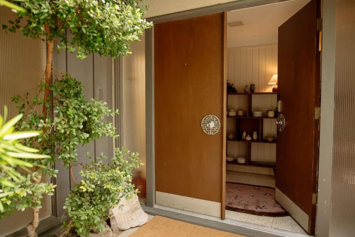 Mountain Getaway With A Pool Hot Tub 5 Beds Holiday home Los Angeles