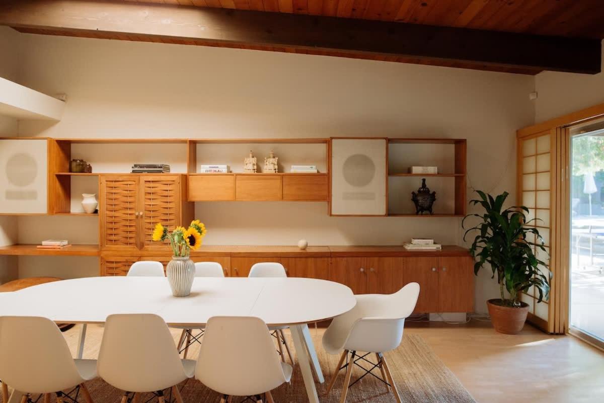 Mountain Getaway With A Pool Hot Tub 5 Beds Los Angeles