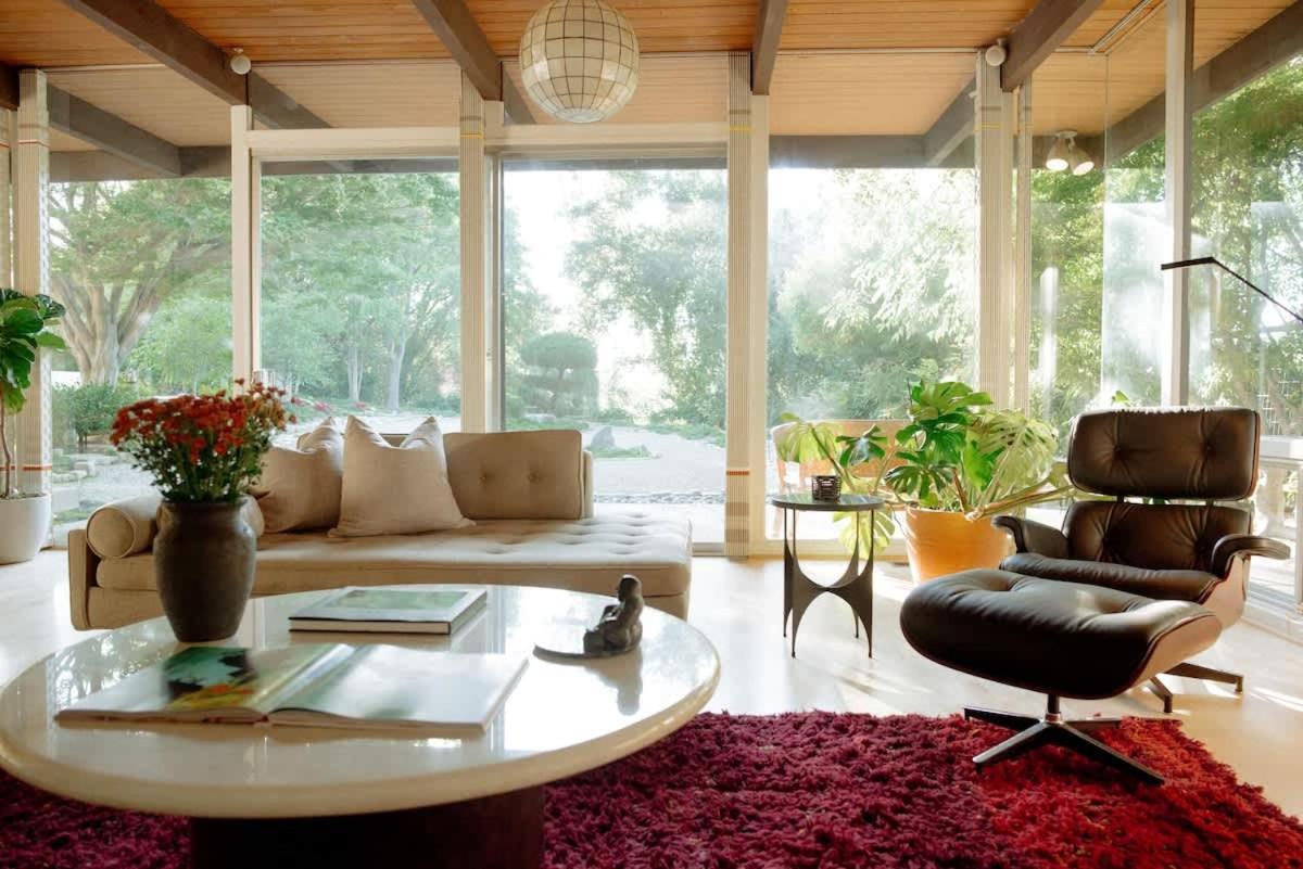 Holiday home Mountain Getaway With A Pool Hot Tub 5 Beds Los Angeles