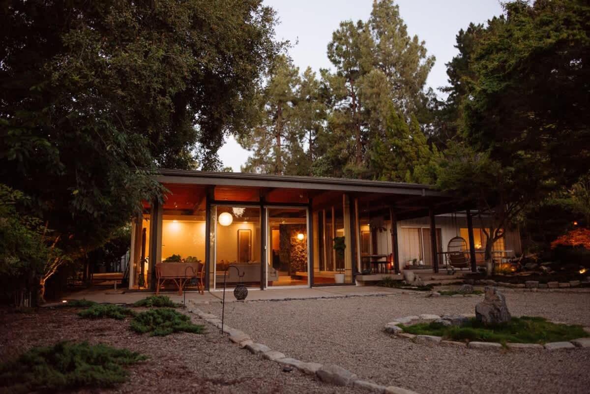 Mountain Getaway With A Pool Hot Tub 5 Beds *