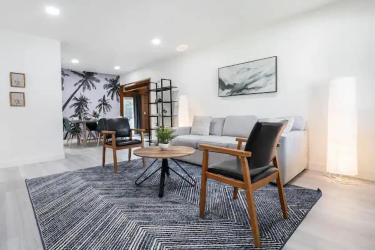 Newly Furnished Vacation Home-ken Holiday home *