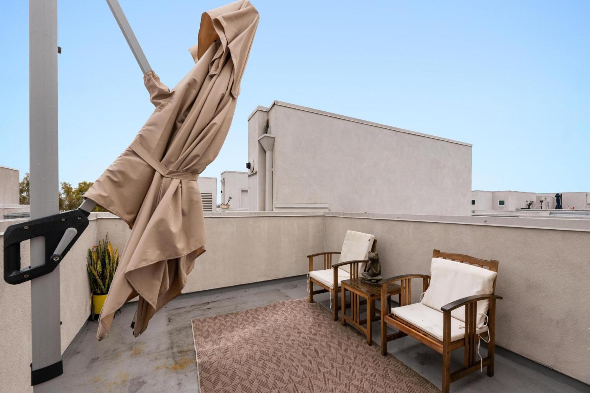 Apartment Opal Escape - Penthouse Marina View Private Rooftop *