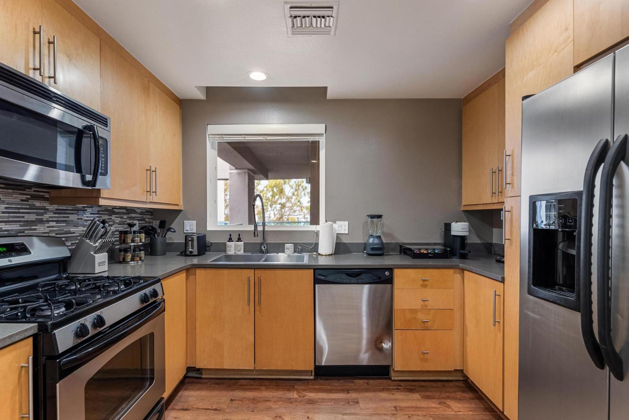 Apartment Opal Escape - Penthouse Marina View Private Rooftop *