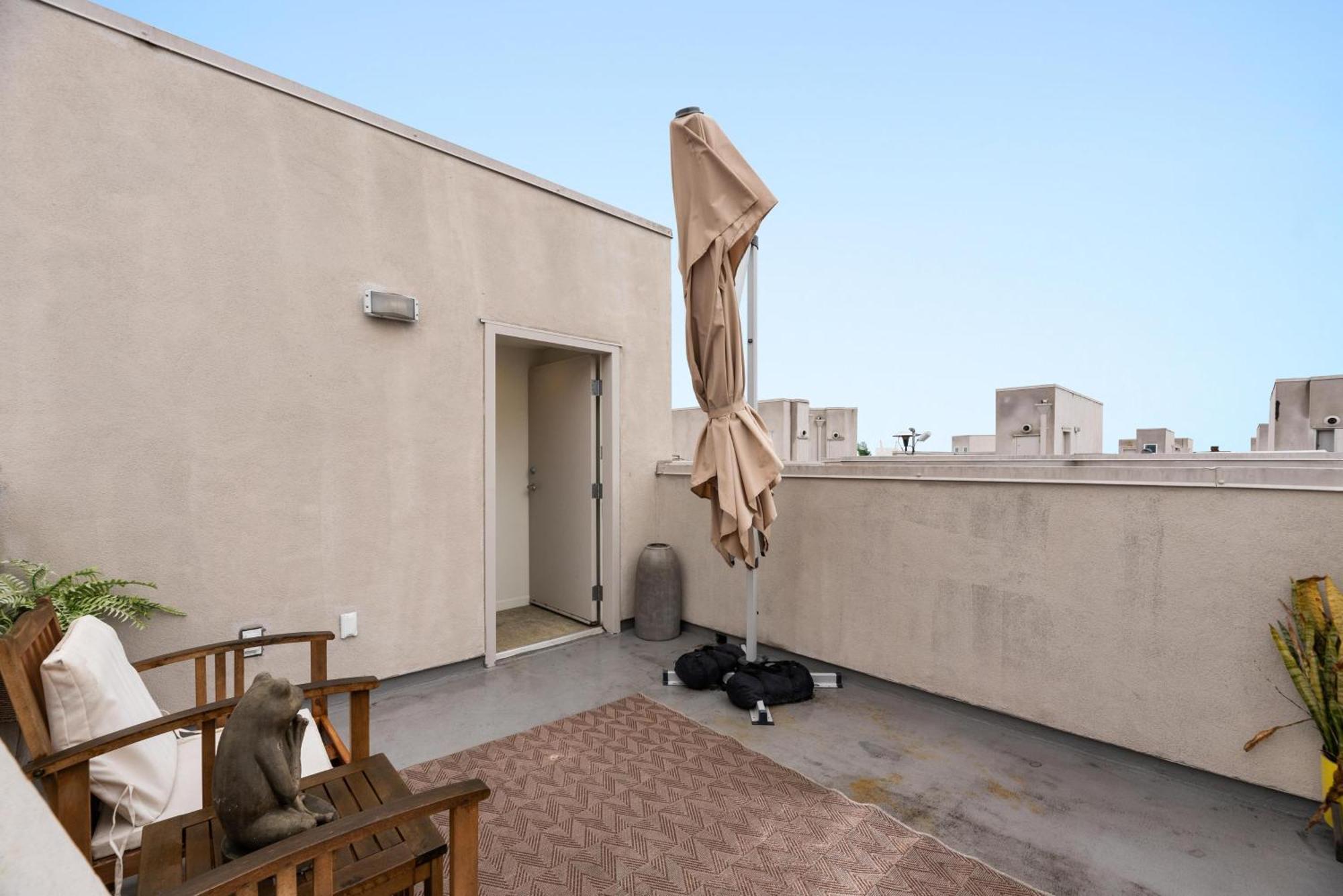 Apartment Opal Escape - Penthouse Marina View Private Rooftop *