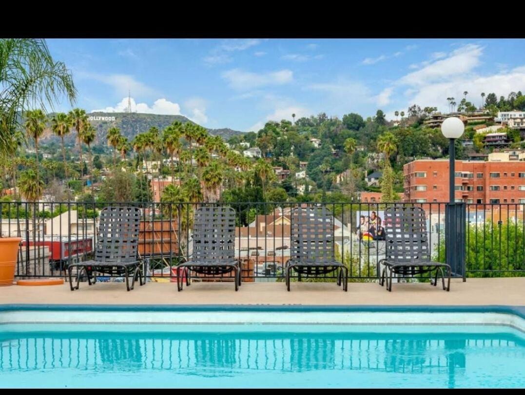 2br Hollywood With Rooftop Pool & Stunning Views