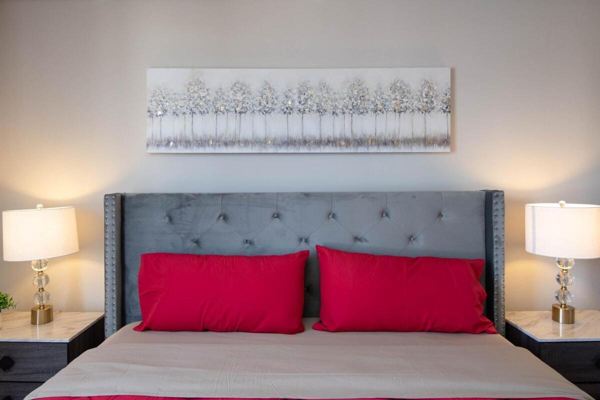 2br Hollywood With Rooftop Pool & Stunning Views
