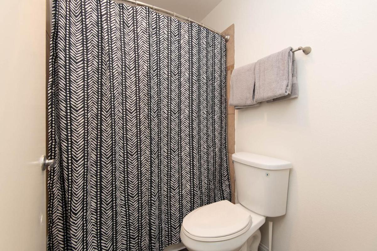 2br Hollywood With Rooftop Pool & Stunning Views Apartment Los Angeles