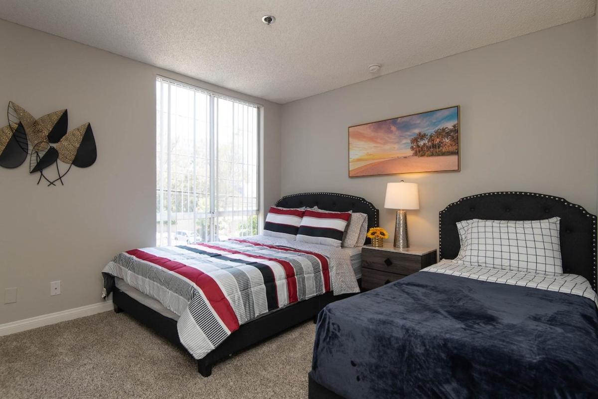 2br Hollywood With Rooftop Pool & Stunning Views *