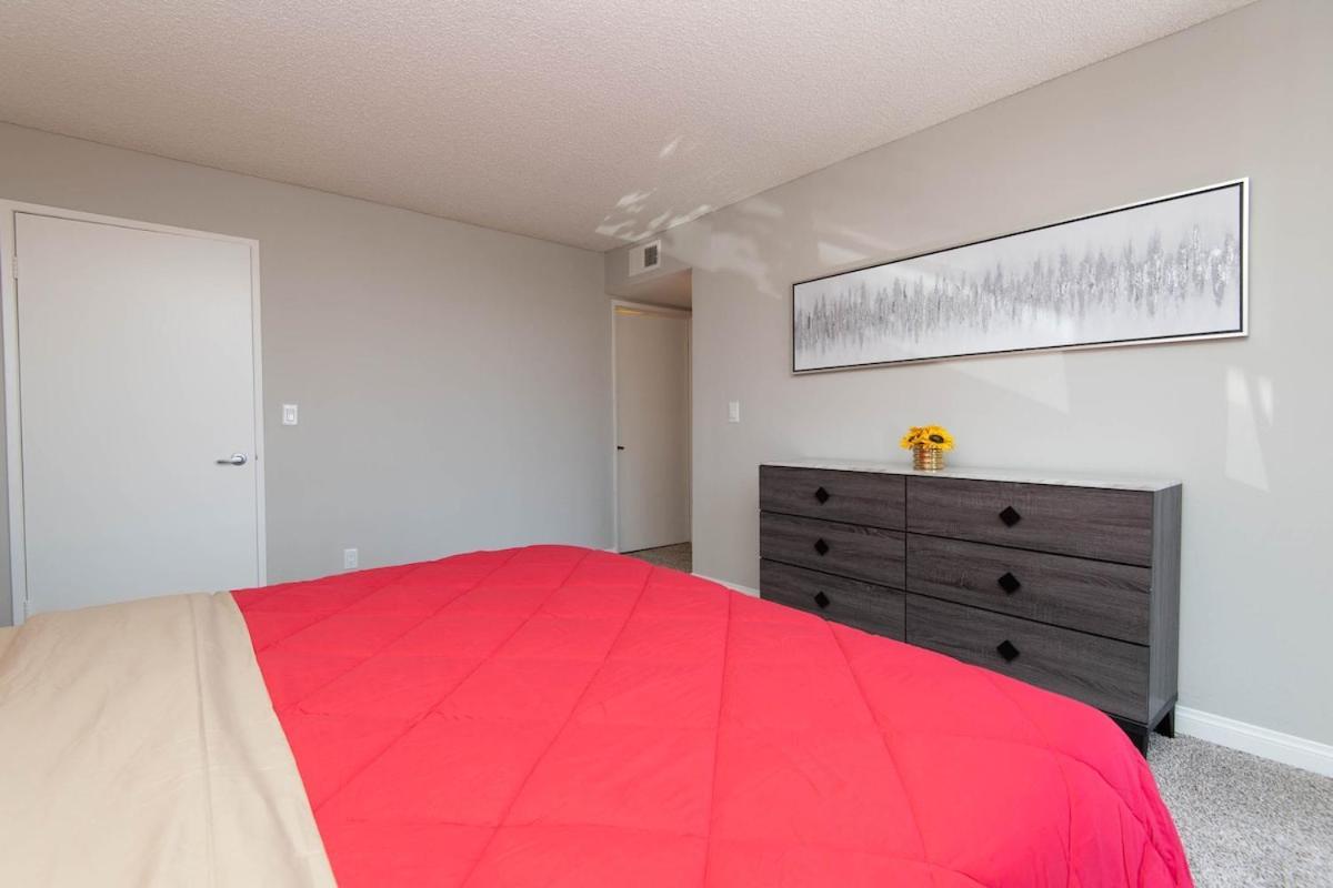 Apartment 2br Hollywood With Rooftop Pool & Stunning Views *