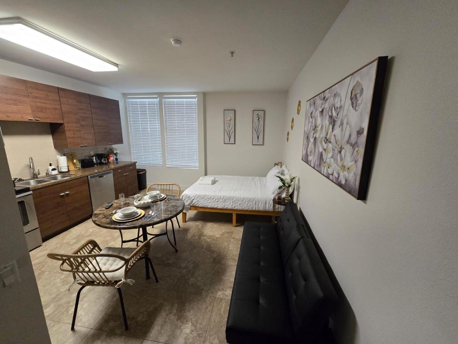 Apartment Exclusive In Mdr-venice With Pool, Gym & Hottub Los Angeles