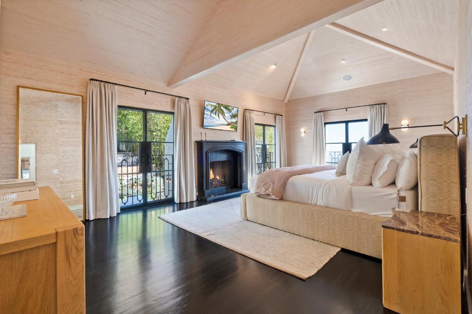 Casa Cortona By Awhile Holiday home Los Angeles