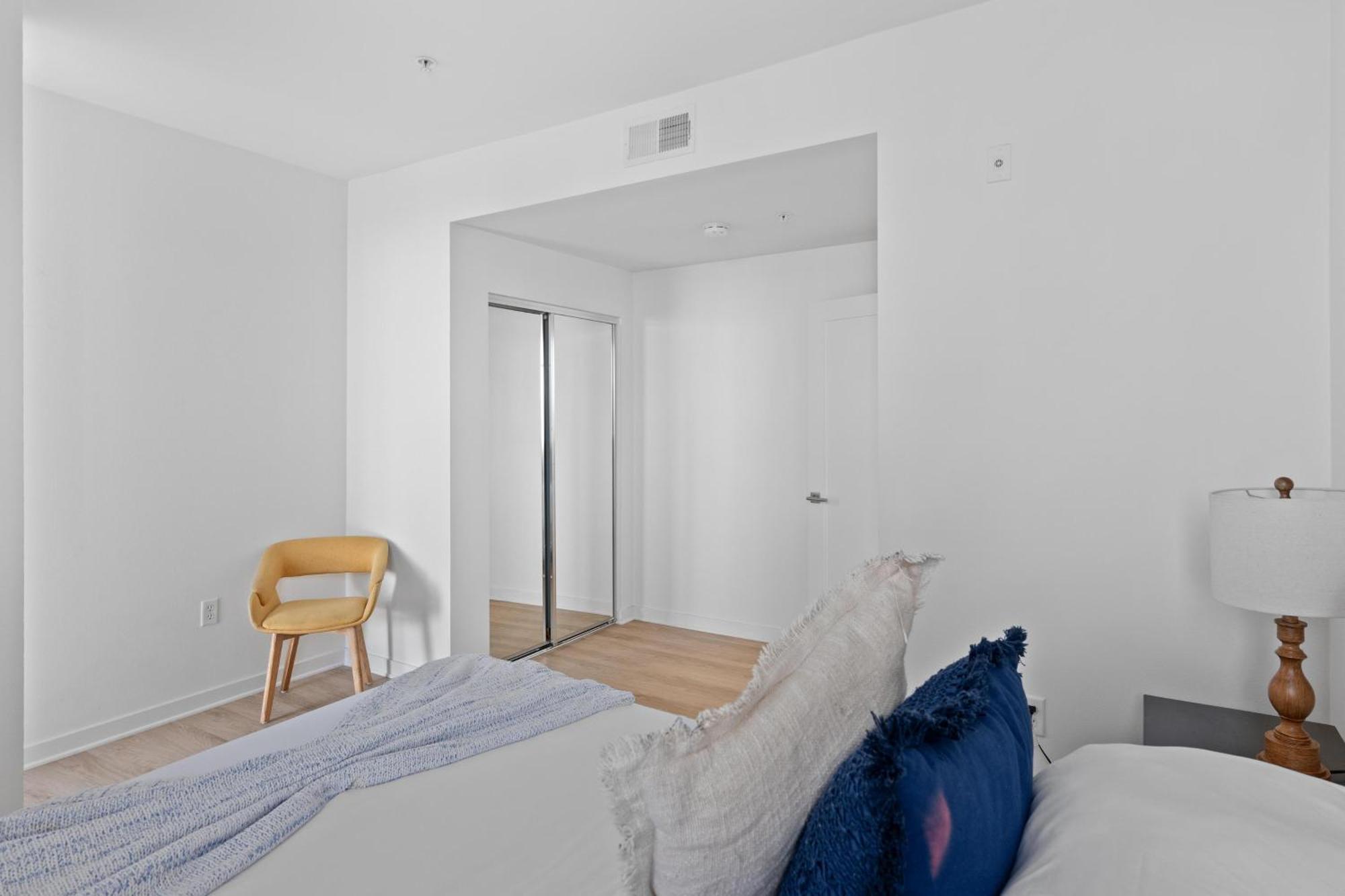 Apartment Spacious 3br 3min Walk To Marina 5min To Vbeach Los Angeles