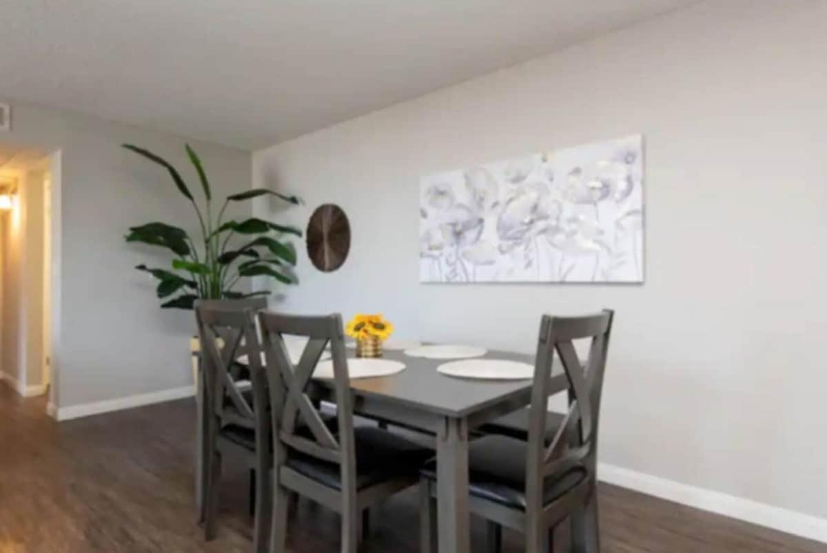 Hollywood Heights 2br With Rooftop Pool And Stunning Views Apartment Los Angeles