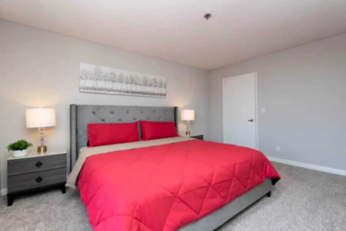 Hollywood Heights 2br With Rooftop Pool And Stunning Views Los Angeles