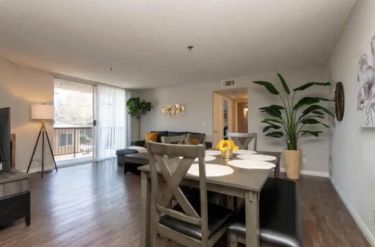 Hollywood Heights 2br With Rooftop Pool And Stunning Views * Los Angeles