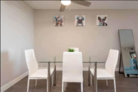 Stylish Hollywood Hideaway 1bed Rooftop Pool With Iconic View Los Angeles