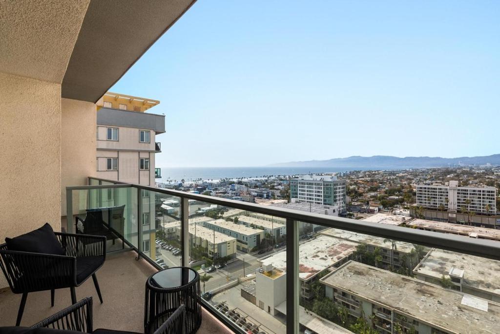 Amber Tide - Bright 1br Marina Gem Ocean View Los Angeles
