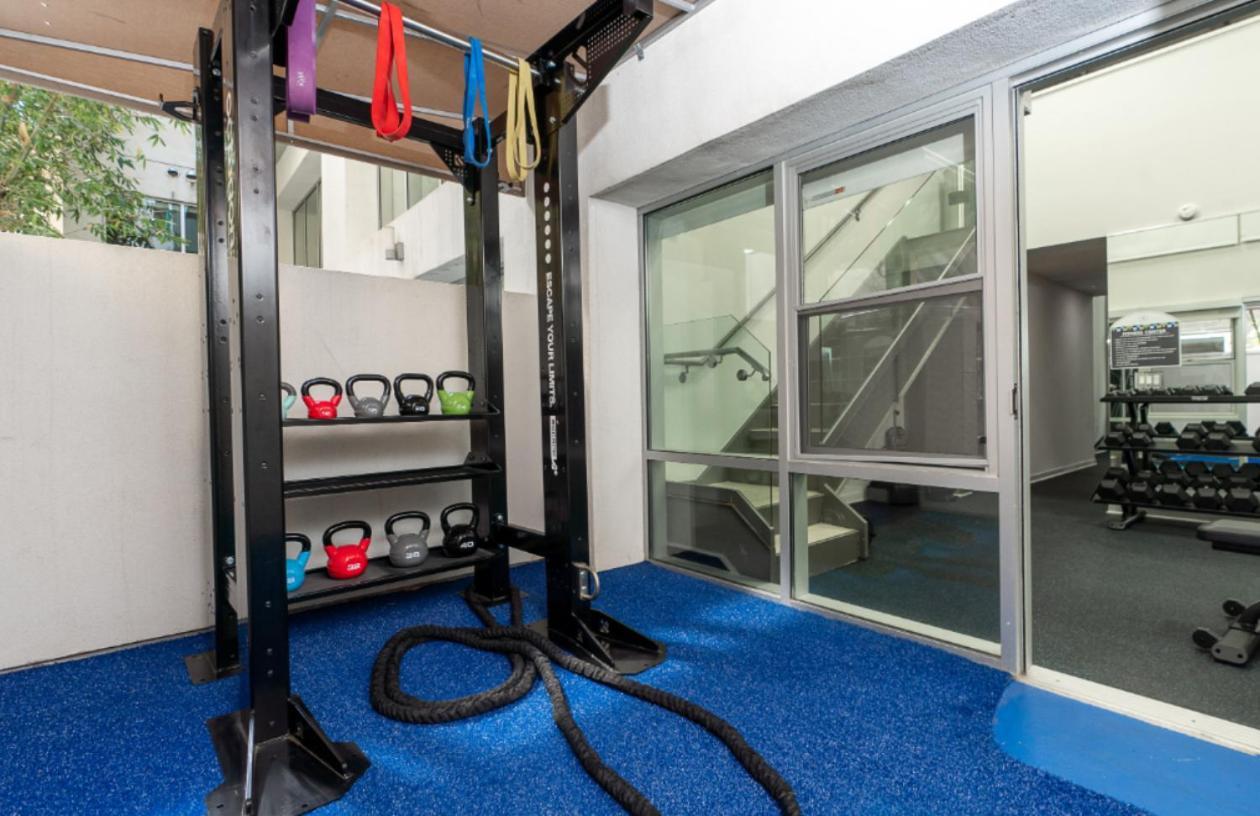 Sea & Sky 2 Bed Escape In Santa Monica With Free Parking Apartment Los Angeles
