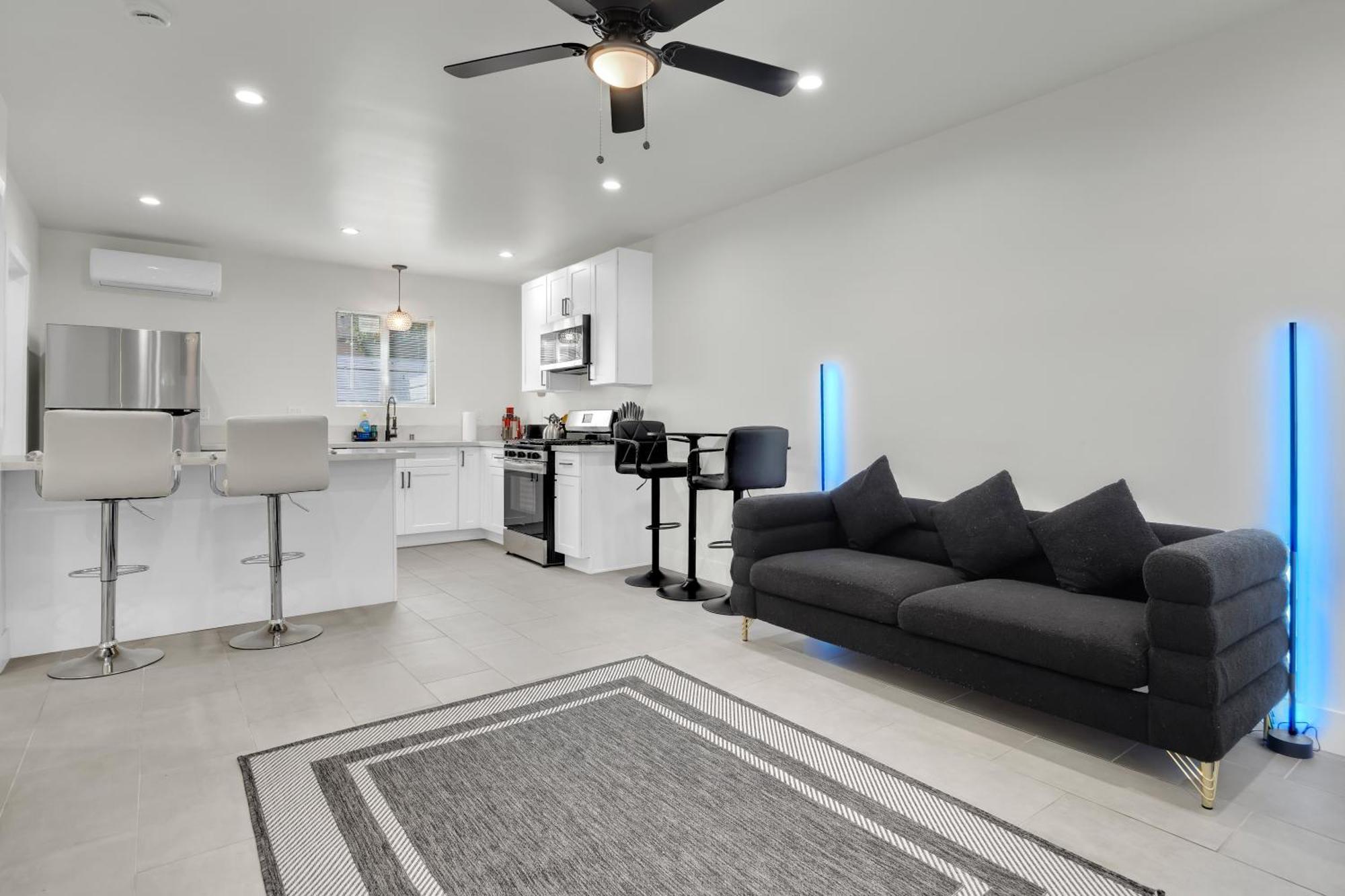 1 Bd 1ba In Mid-city With Yard, Fire Pit & Grill Aparthotel *
