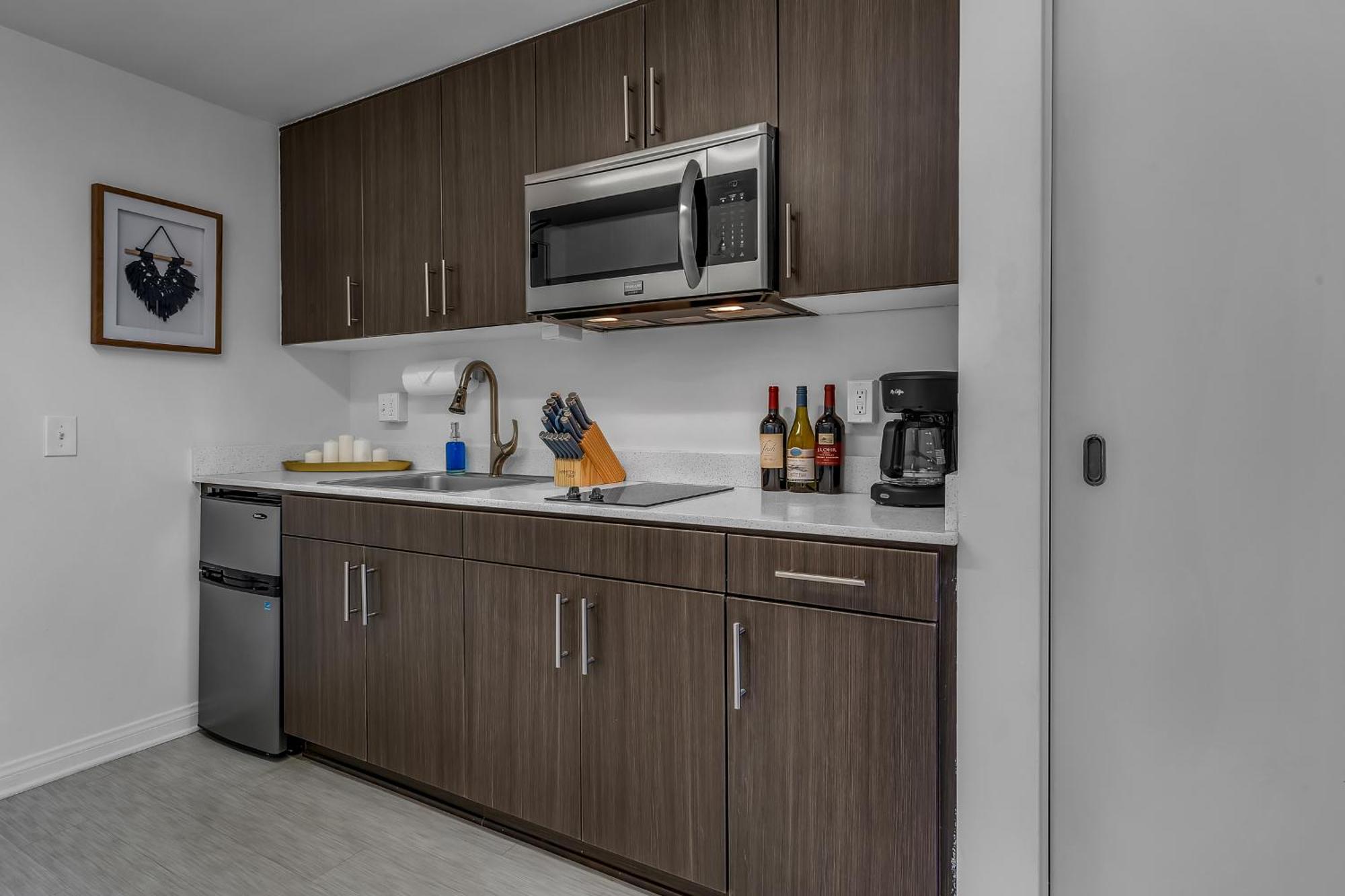 Promenade Apartment Los Angeles