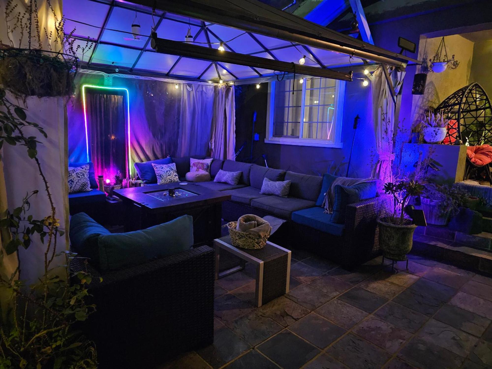 Tranquility At The House Of Alchemy Hollywood Homestay