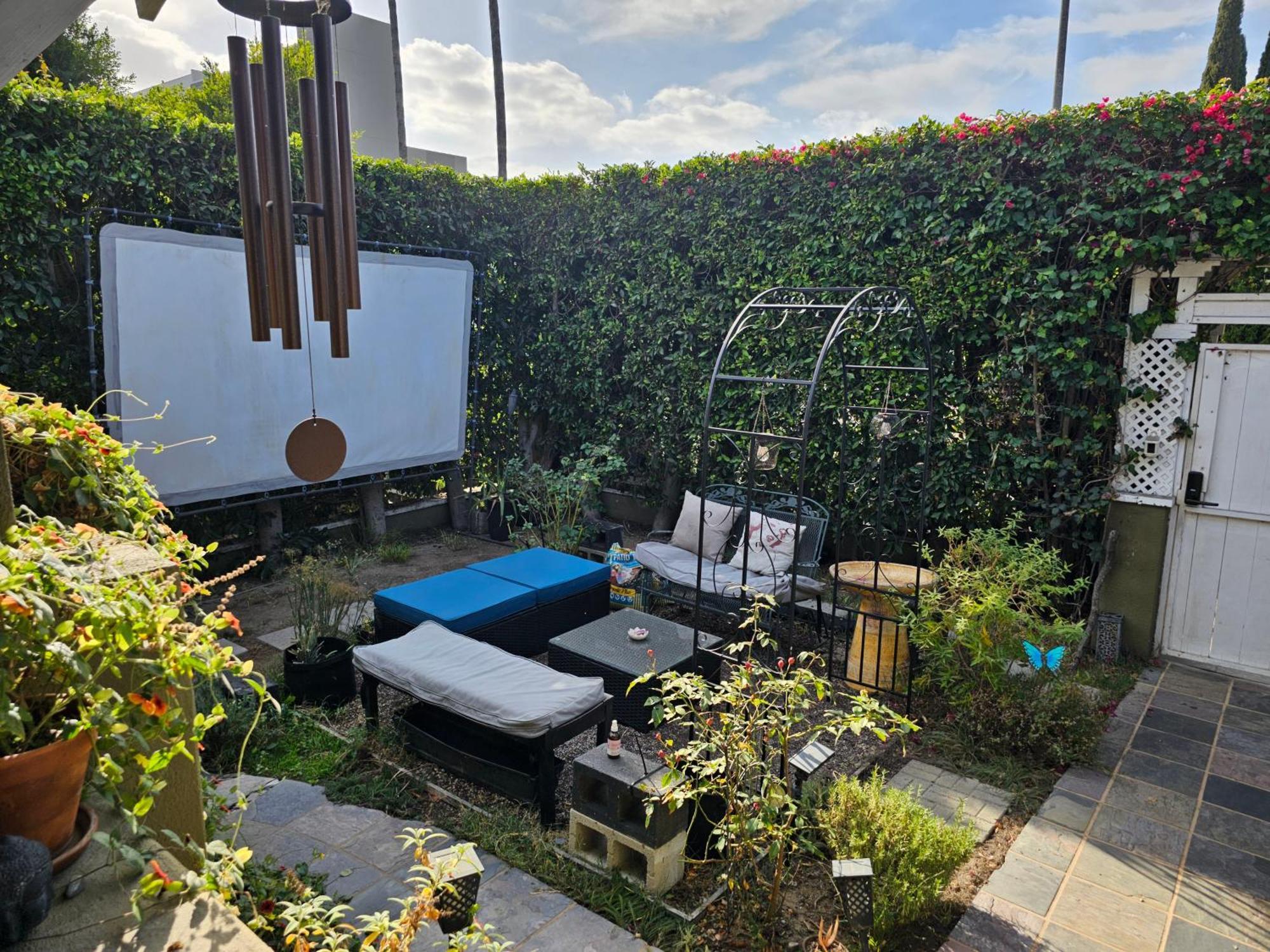 Homestay Tranquility At The House Of Alchemy Hollywood *