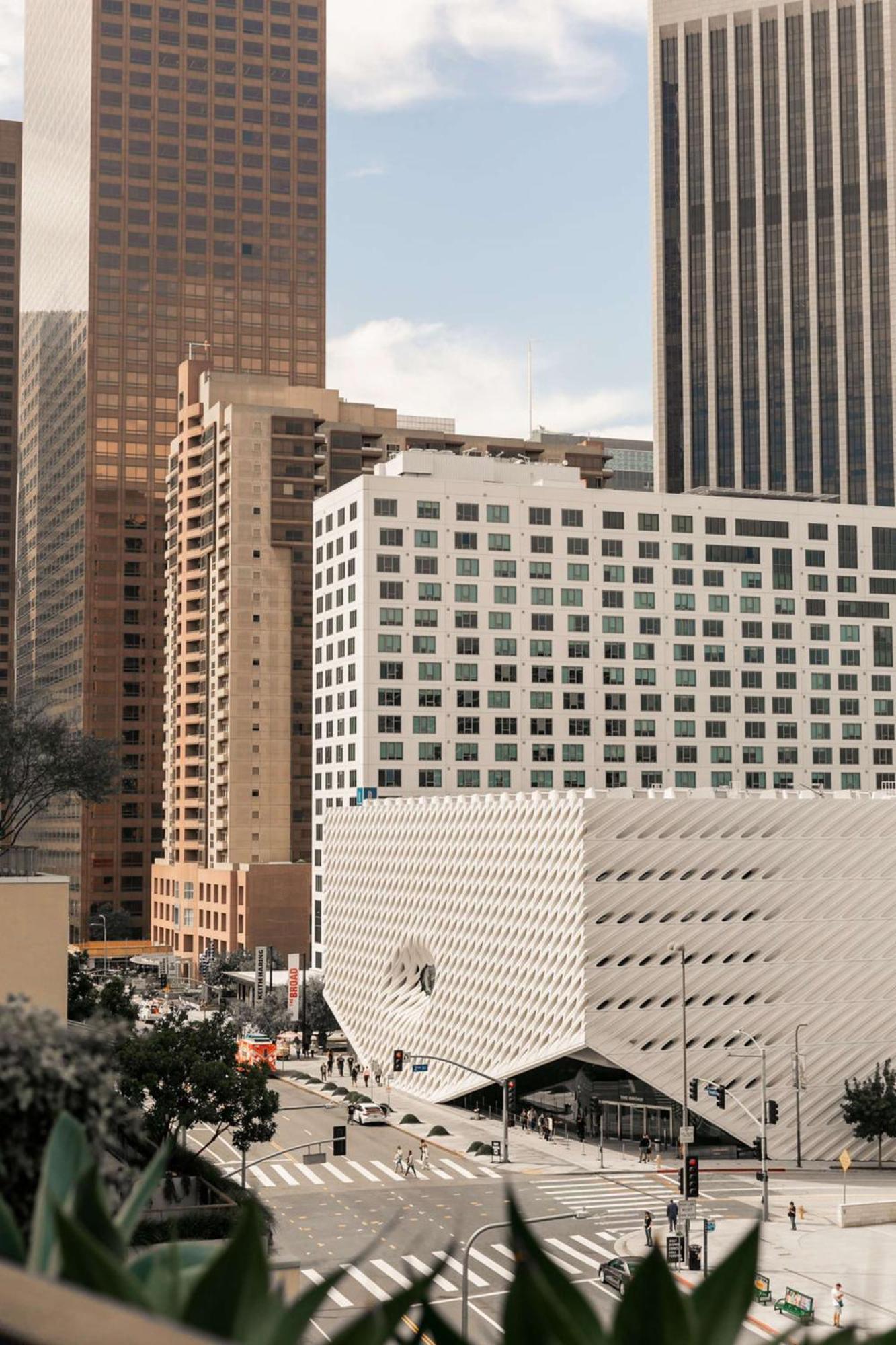 Hotel Conrad Angeles 5*