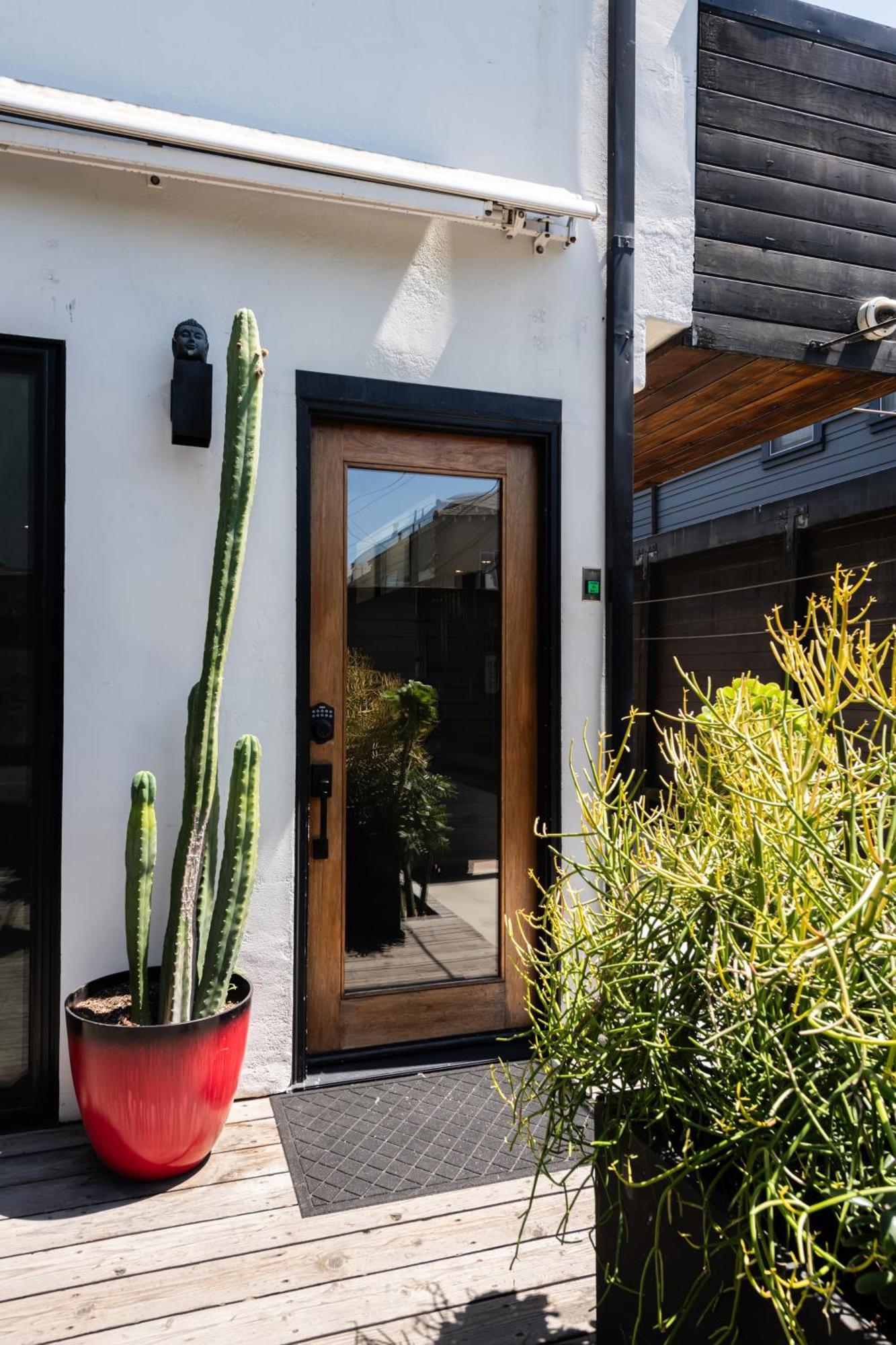 Skydeck House In Venice With Rooftop, Parking, 2bd, 2bath, Steam Sauna