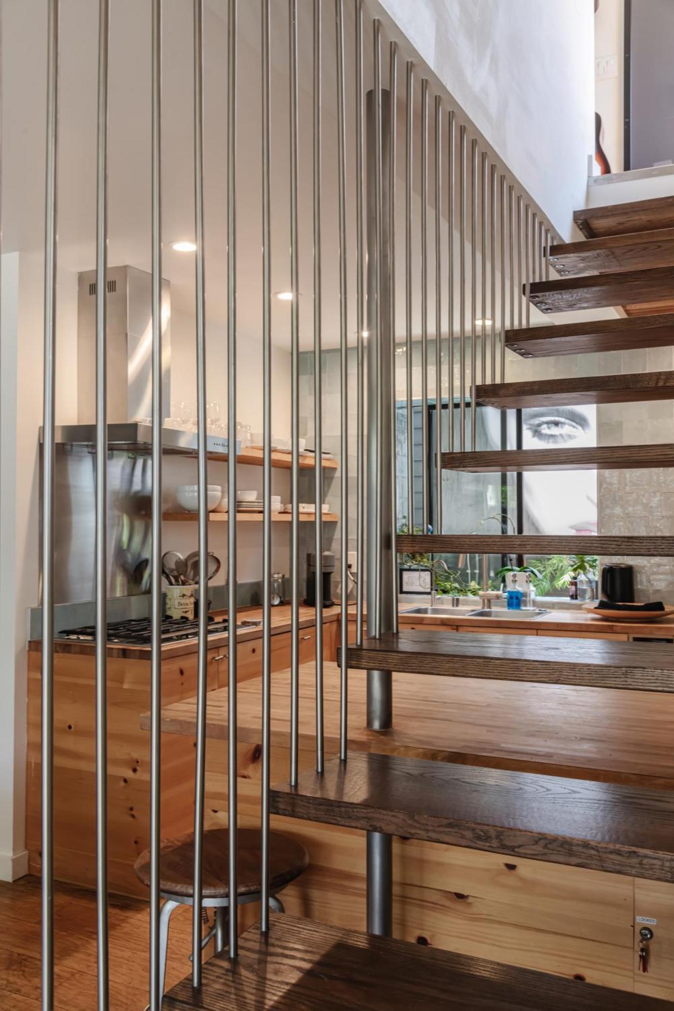 Skydeck House In Venice With Rooftop, Parking, 2bd, 2bath, Steam Sauna Los Angeles