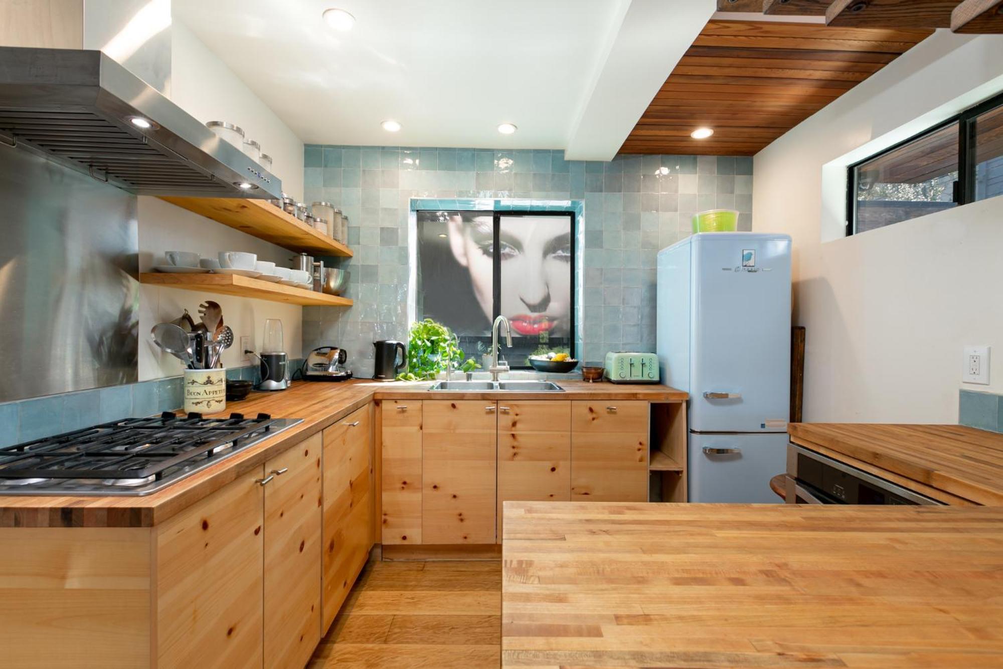 Skydeck House In Venice With Rooftop, Parking, 2bd, 2bath, Steam Sauna