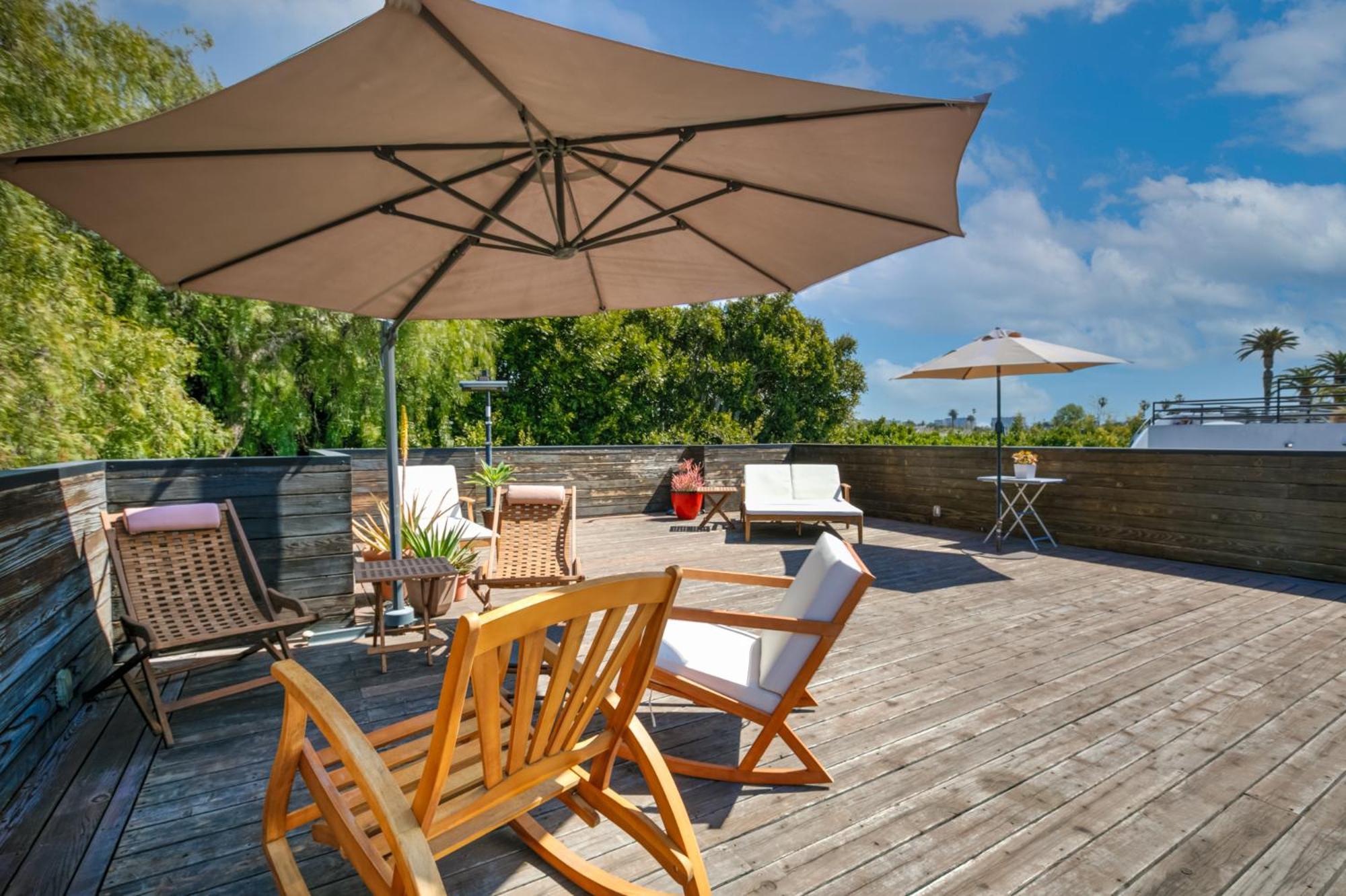 Skydeck House In Venice With Rooftop, Parking, 2bd, 2bath, Steam Sauna * Los Angeles