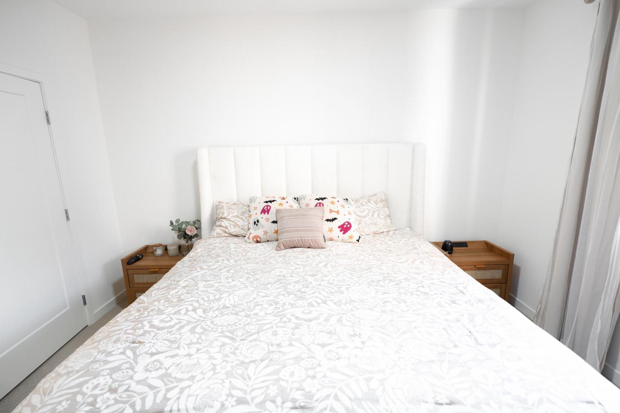 Apartment Heart Of North Hollywood 2 Bed Free Parking, Hot Tub, Pool, Gym