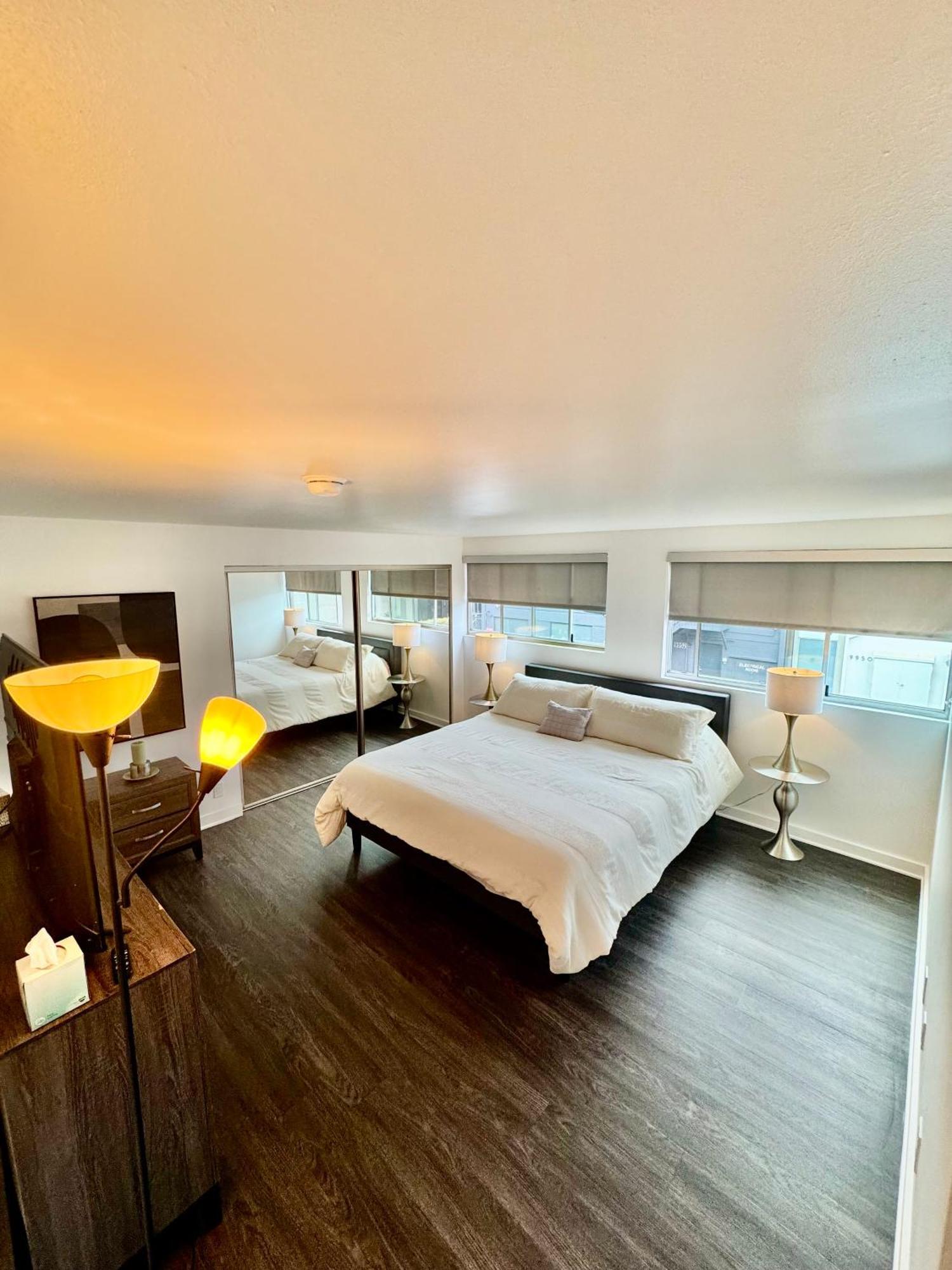 Homestay Masion De Beverly Hills *