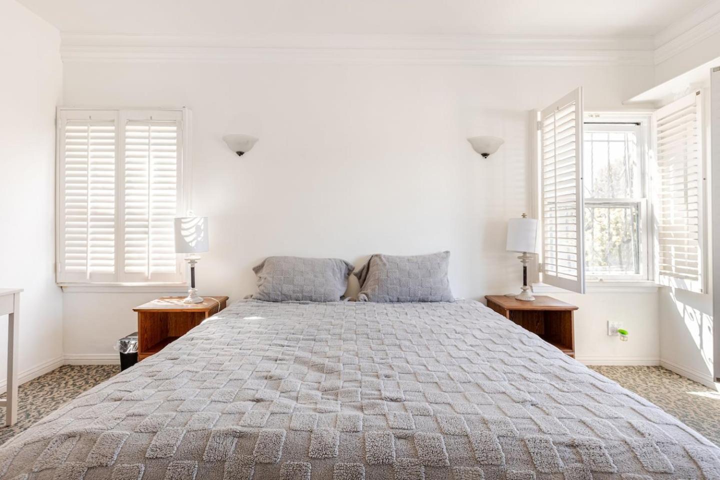Villa A Quiet Place Near The Bustling Area Of Hollywood *