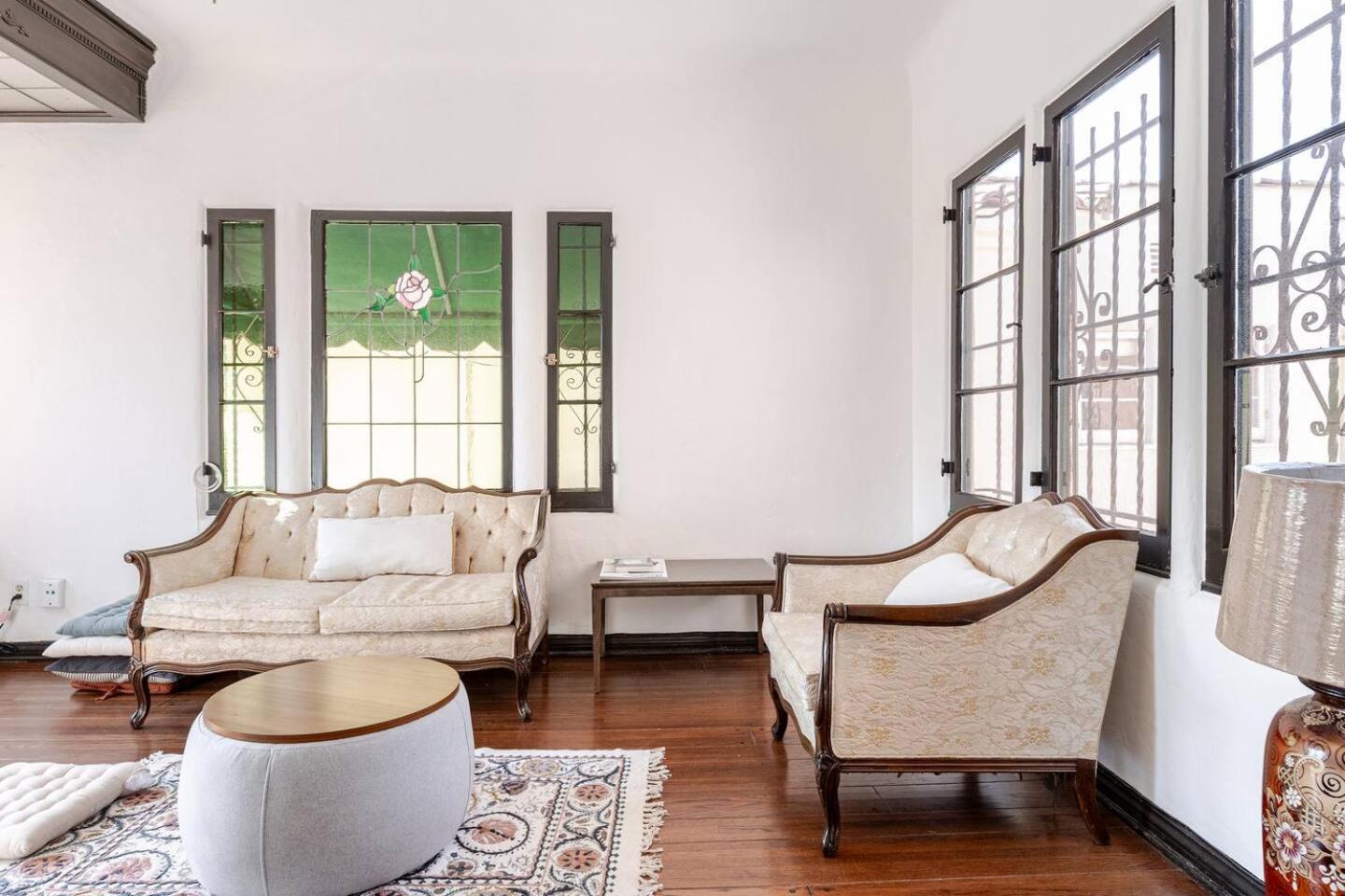 Villa A Quiet Place Near The Bustling Area Of Hollywood *