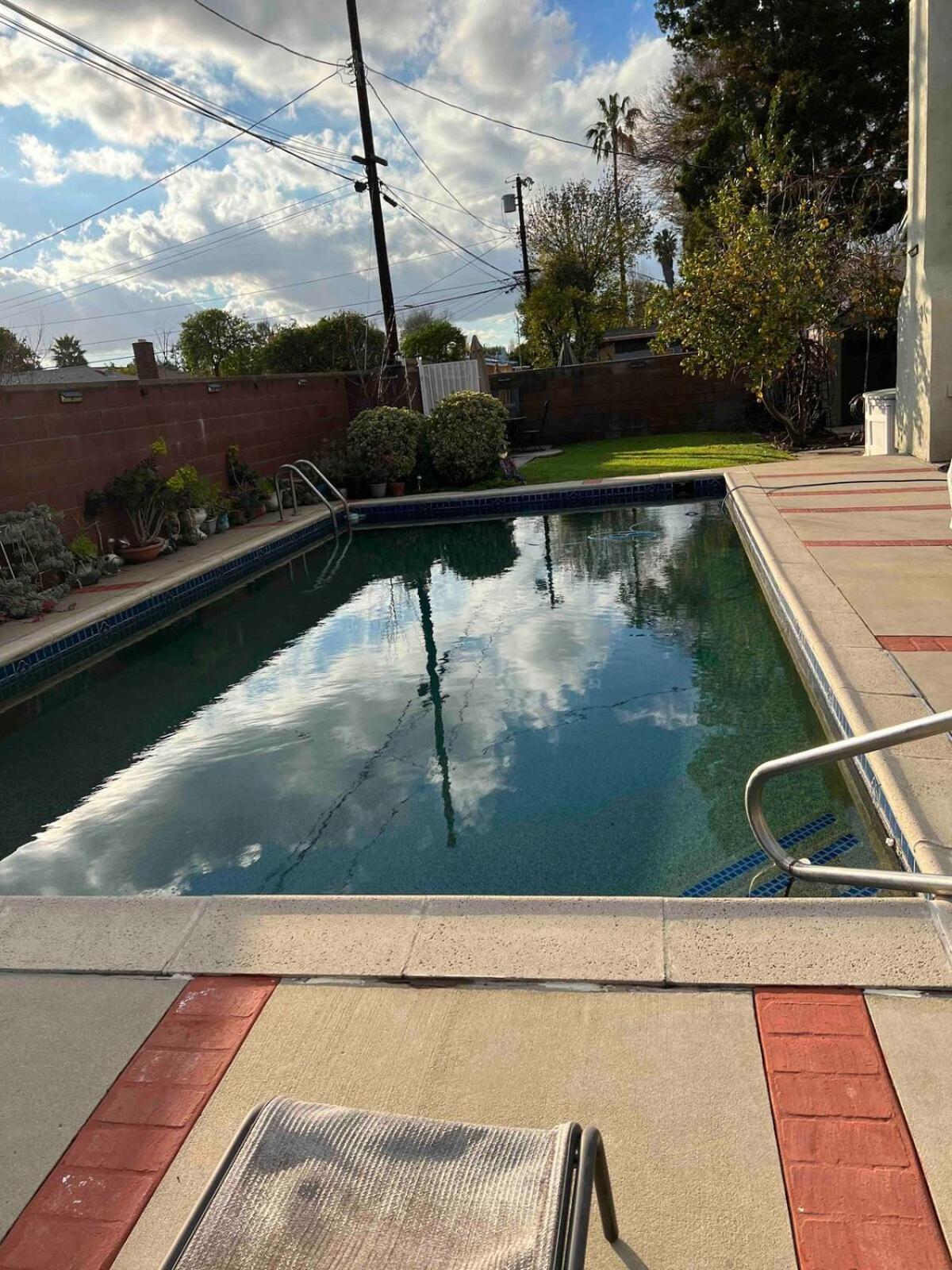Pool Front Romantic Getaway Withprivate Entry Apartment *