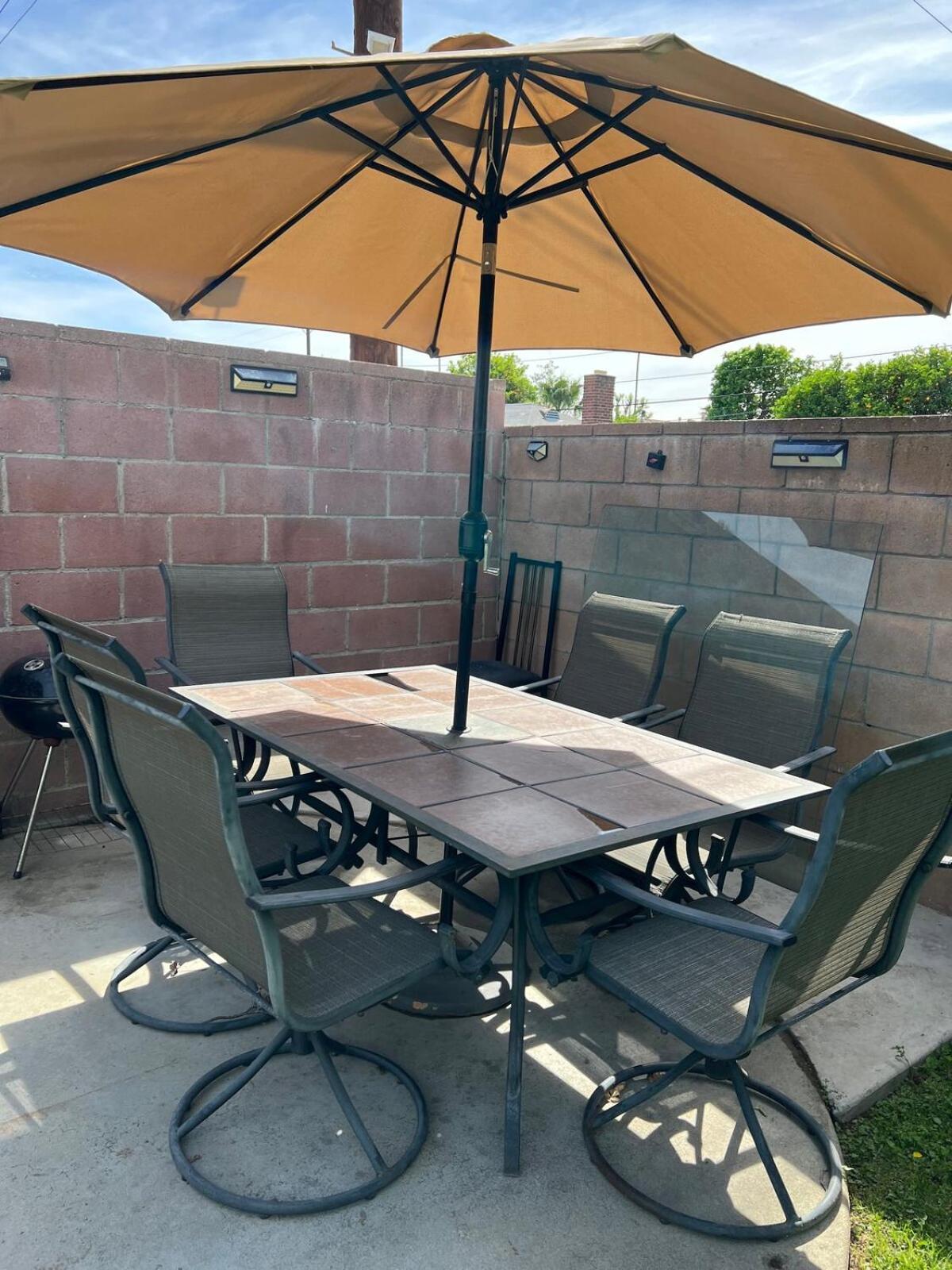 Pool Front Romantic Getaway Withprivate Entry Apartment Los Angeles