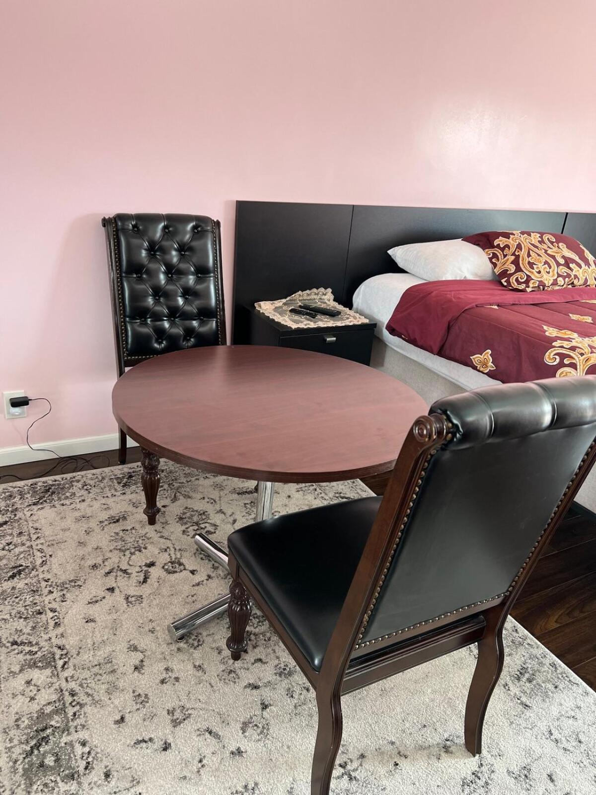 Pool Front Romantic Getaway Withprivate Entry Apartment Los Angeles
