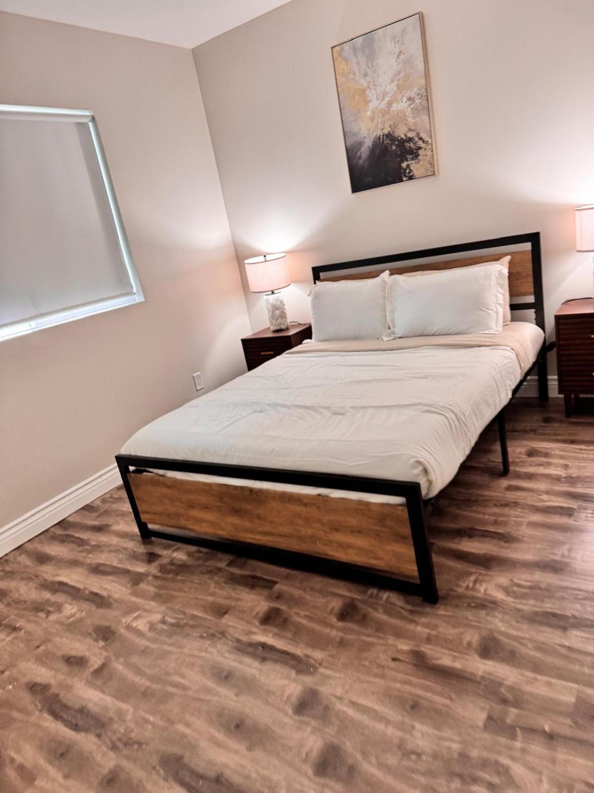 Balboa Modern Glam Charmer Holiday home Los Angeles
