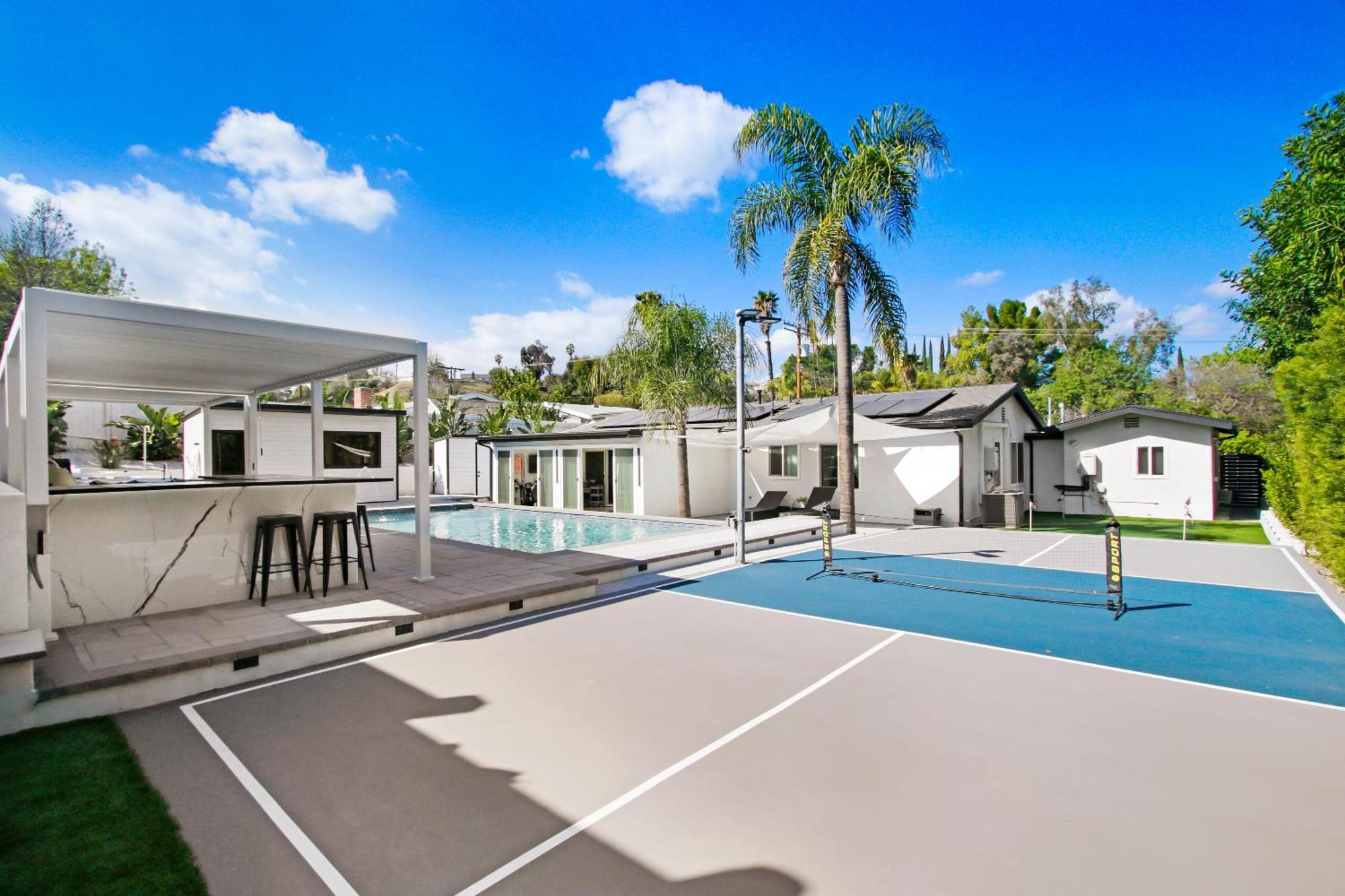 Wellness Temple La, Luxury Private Escape In Woodland Hills Los Angeles