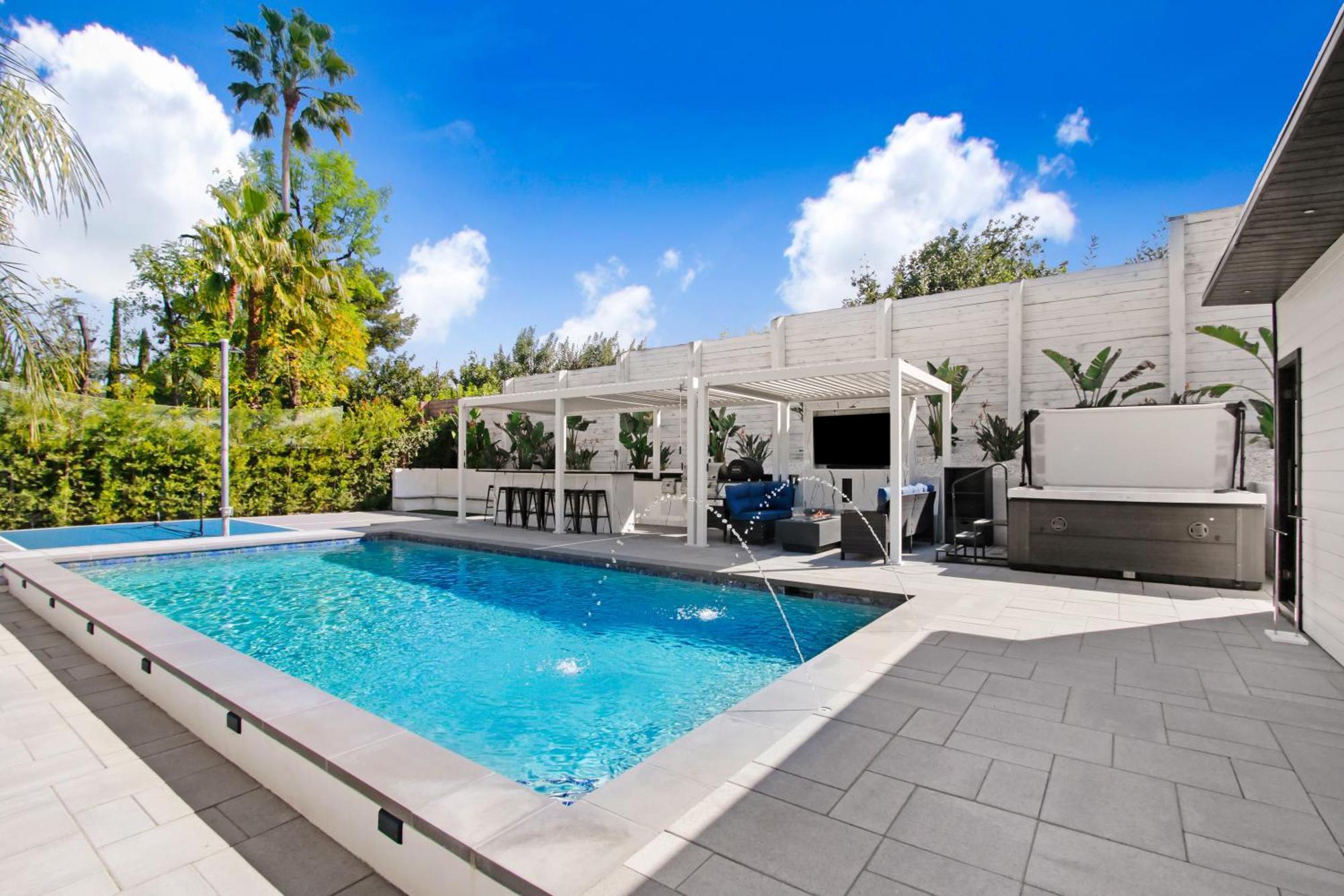 Wellness Temple La, Luxury Private Escape In Woodland Hills *