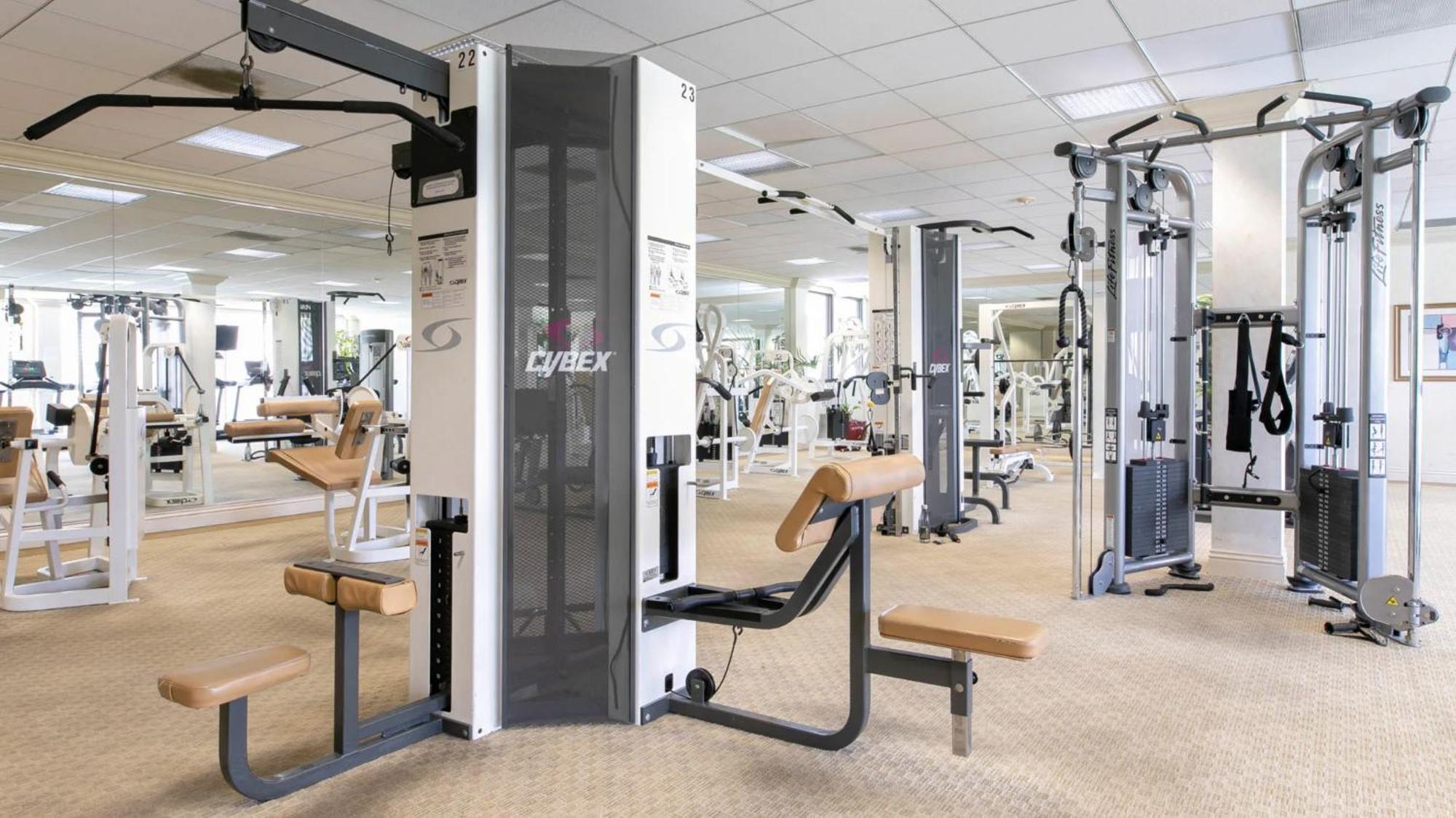 Apartment Stayelegant Exclusive In Mdr-venice With Gym & Hottub