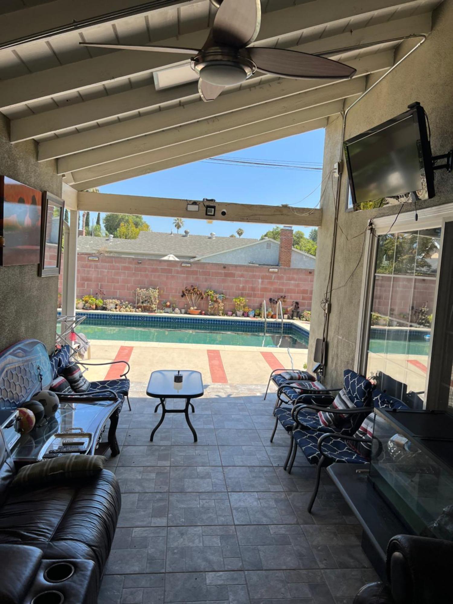 Pool Front Romantic Getaway Withprivate Entry Los Angeles