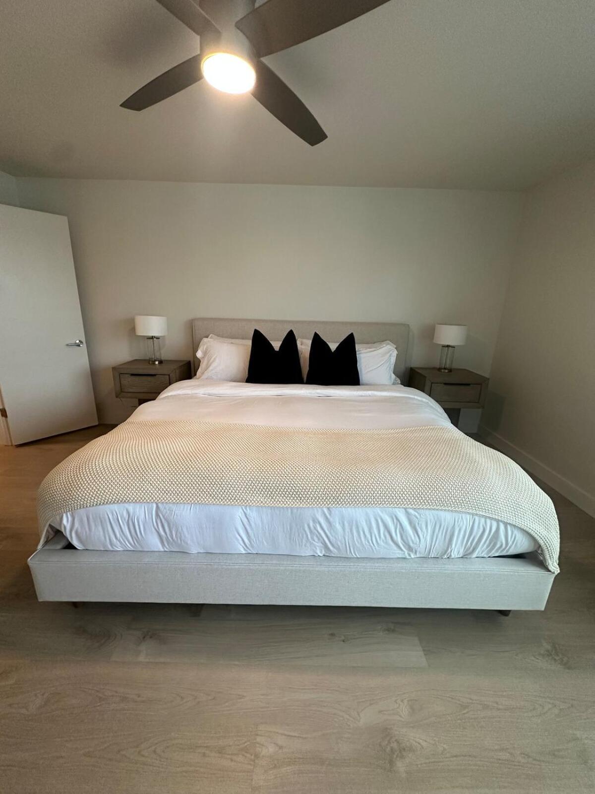 The Quartz Nook - Elegant 1br Zen Garden View Marina Side * Los Angeles