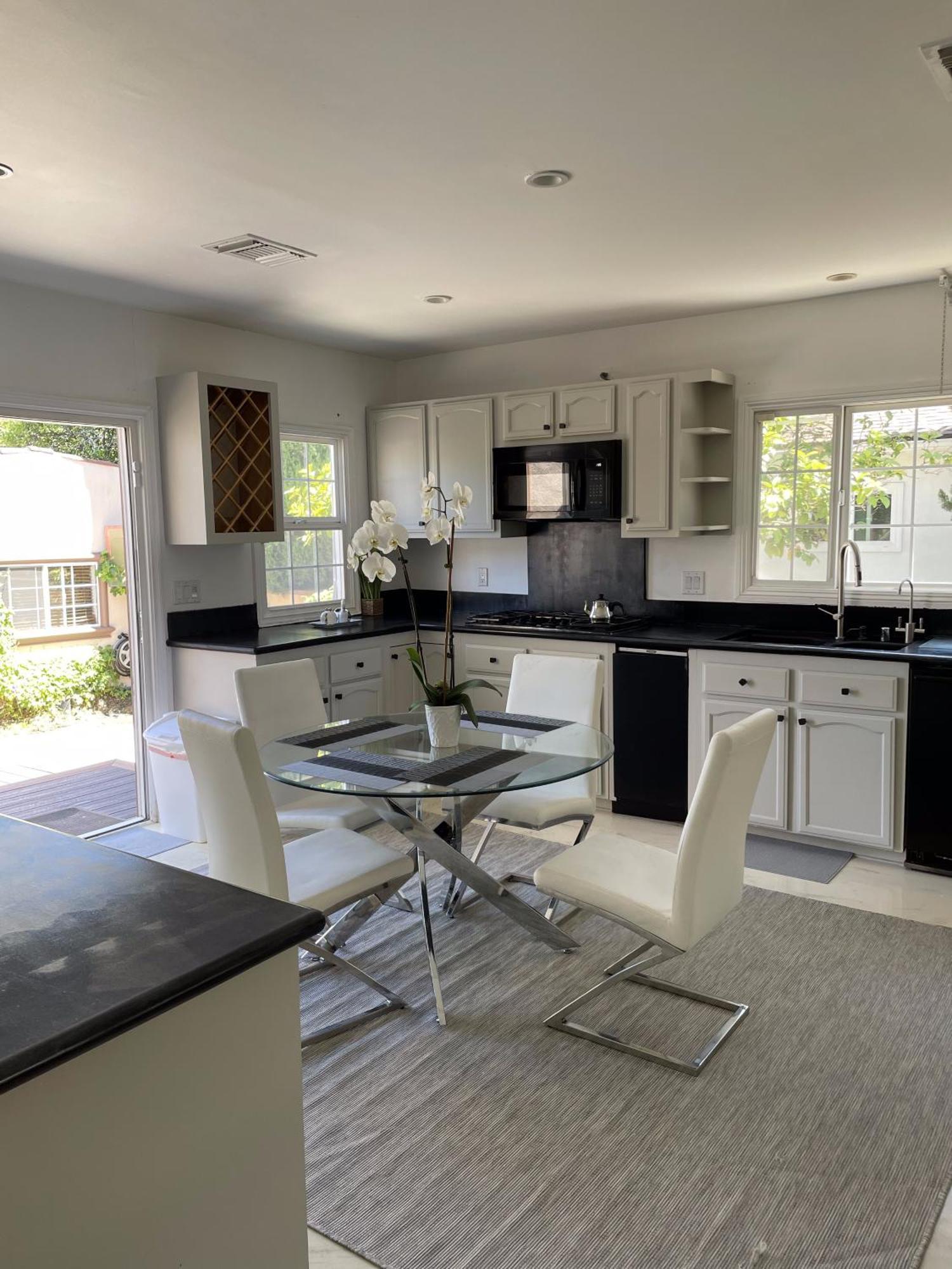 3bd Beverly Hills House Holiday home Los Angeles