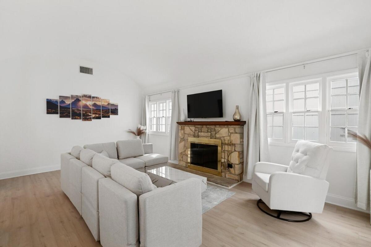 Villa Spacious 4br House With Large Yard And Parking Beverly Hills Adj *