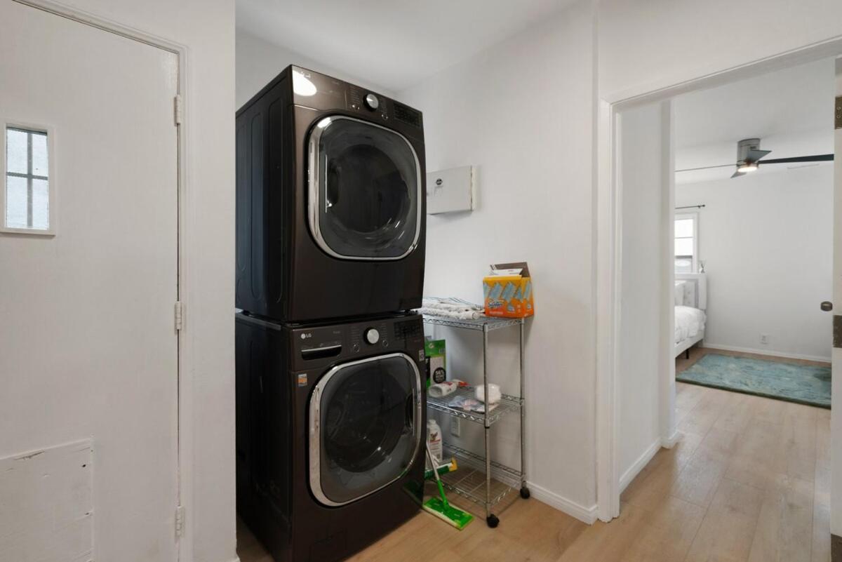 Spacious 4br House With Large Yard And Parking Beverly Hills Adj *