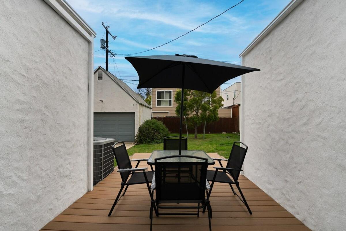 Villa Spacious 4br House With Large Yard And Parking Beverly Hills Adj *