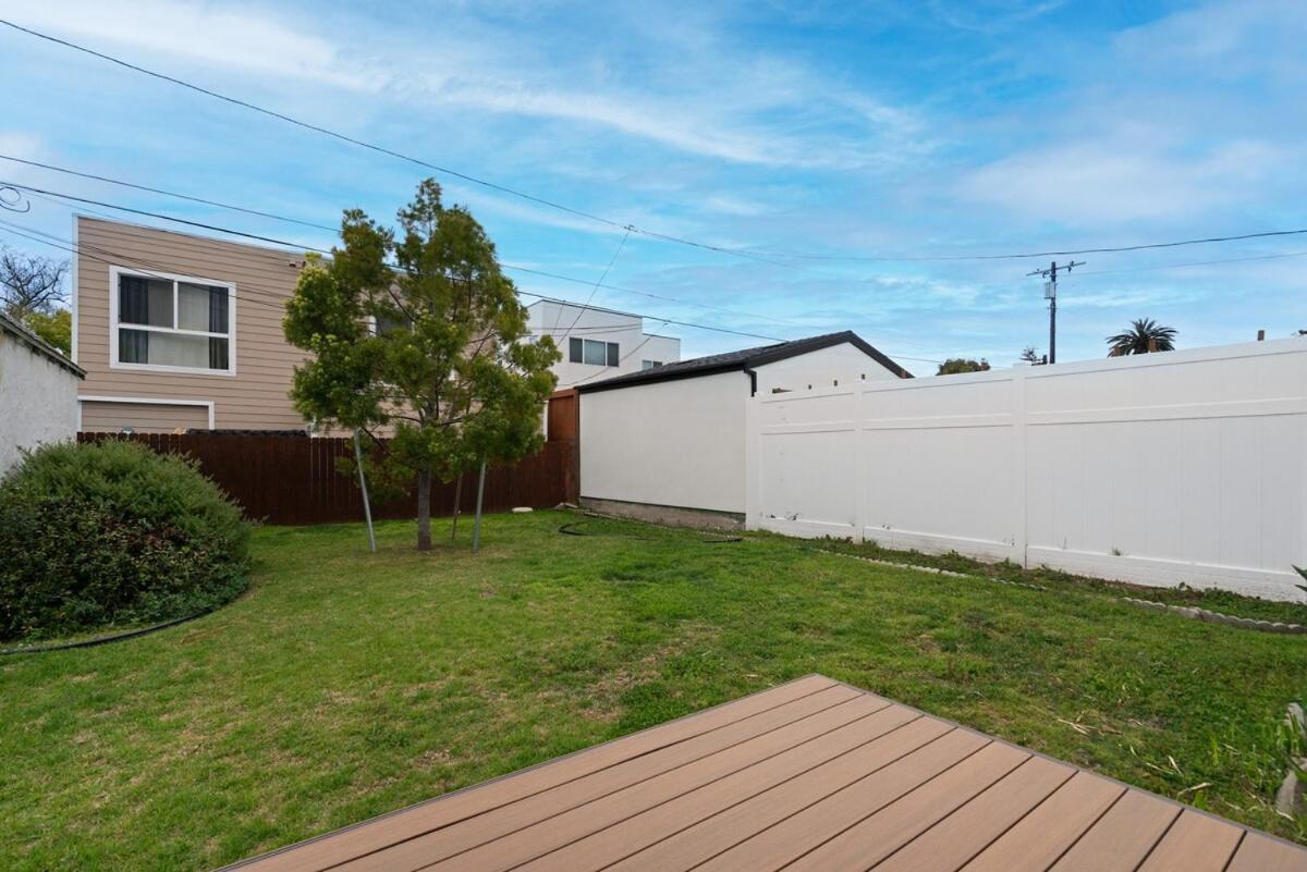 Spacious 4br House With Large Yard And Parking Beverly Hills Adj Villa Los Angeles