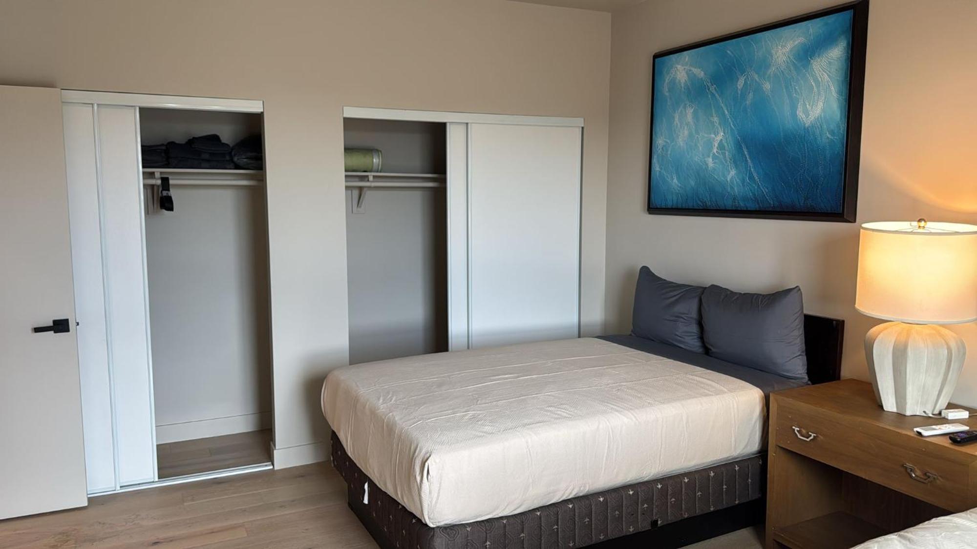 Stylish Downtown Escape With Rooftop Views Aparthotel *